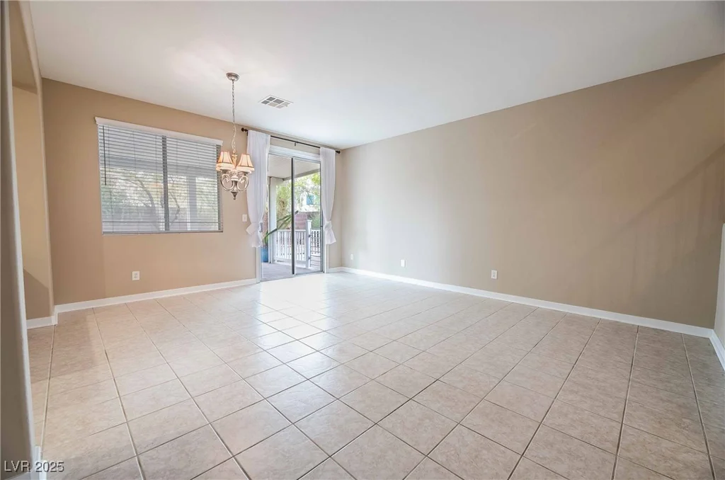 10127 Capistrello, Las Vegas, NV 89147