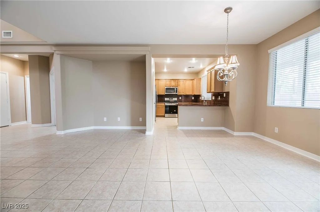 10127 Capistrello, Las Vegas, NV 89147