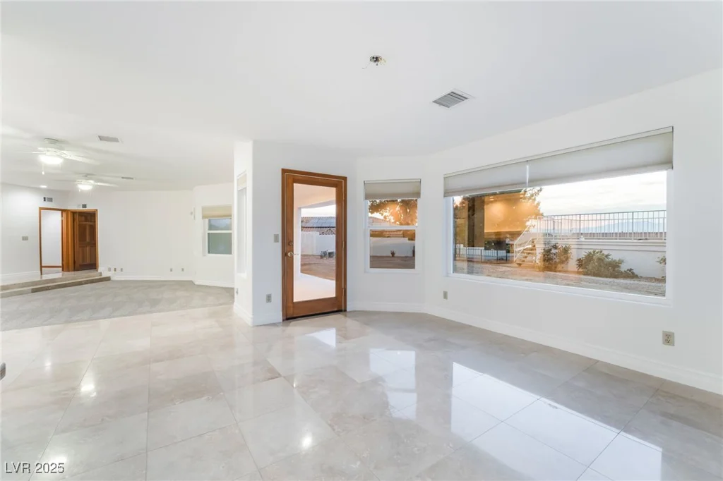 1044 Geranium, Henderson, NV 89011
