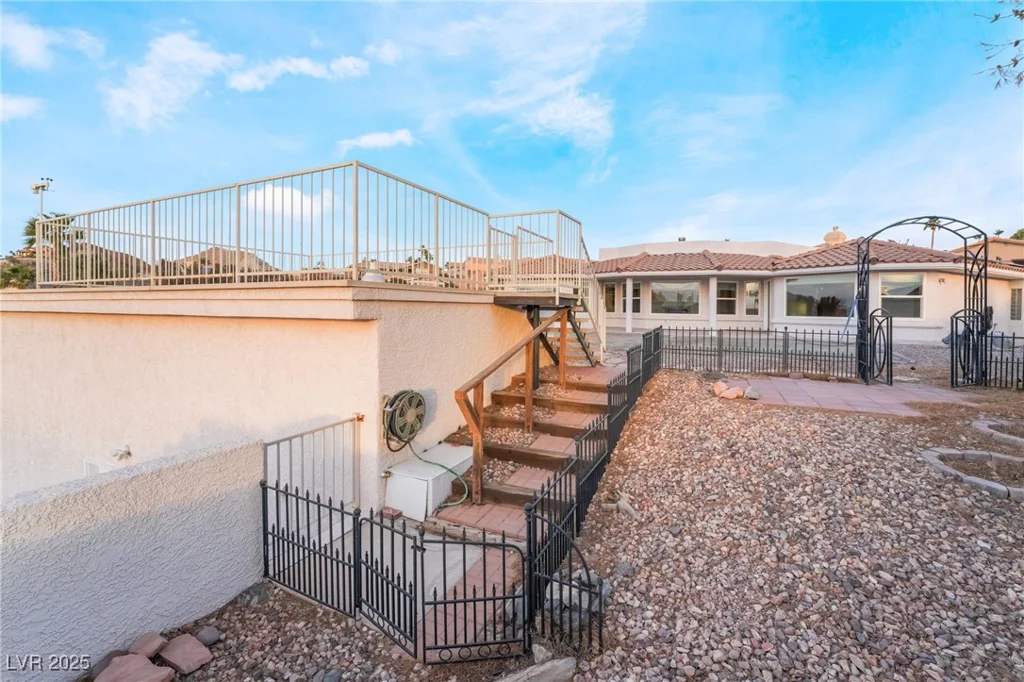 1044 Geranium, Henderson, NV 89011