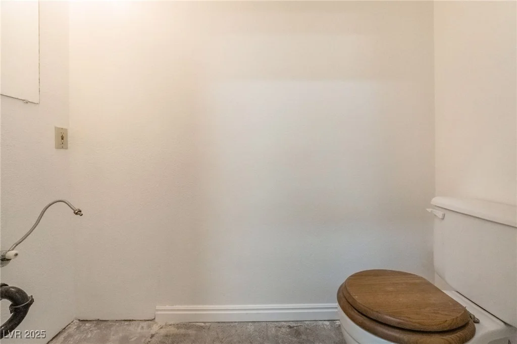 1044 Geranium, Henderson, NV 89011