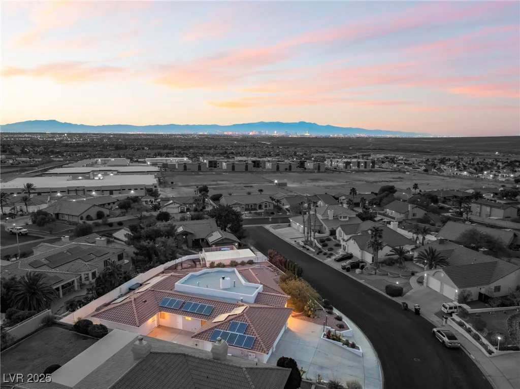 1044 Geranium, Henderson, NV 89011