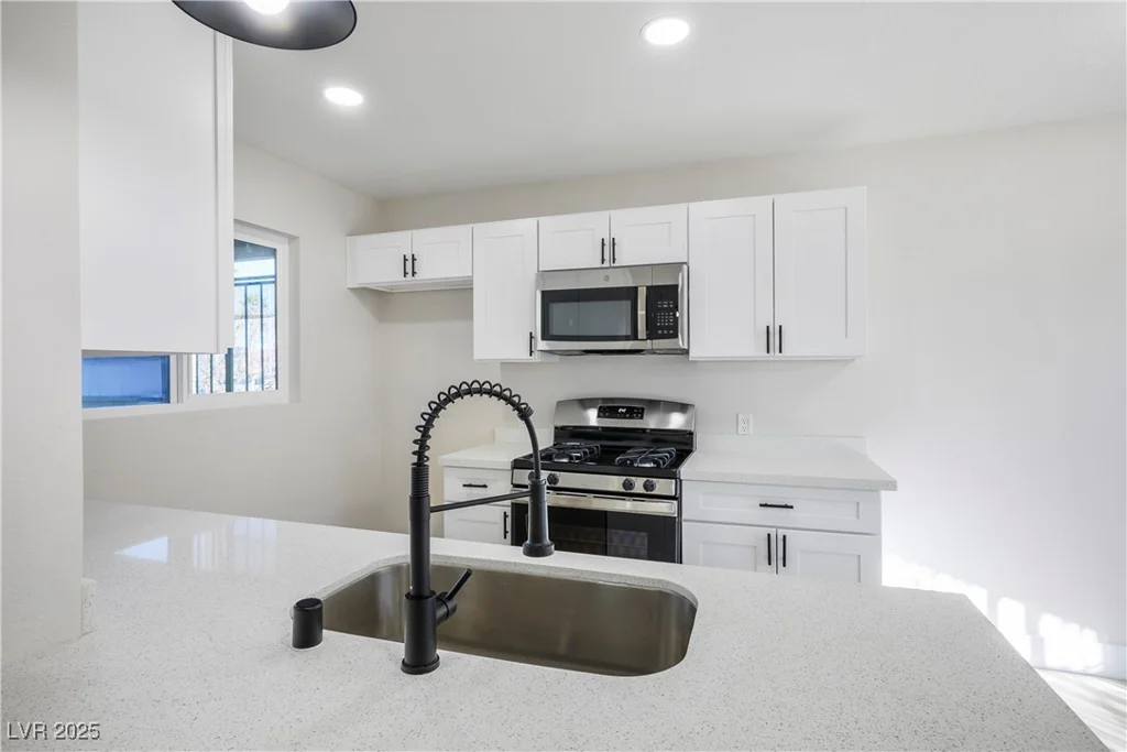 253 Lamb, Las Vegas, NV 89110