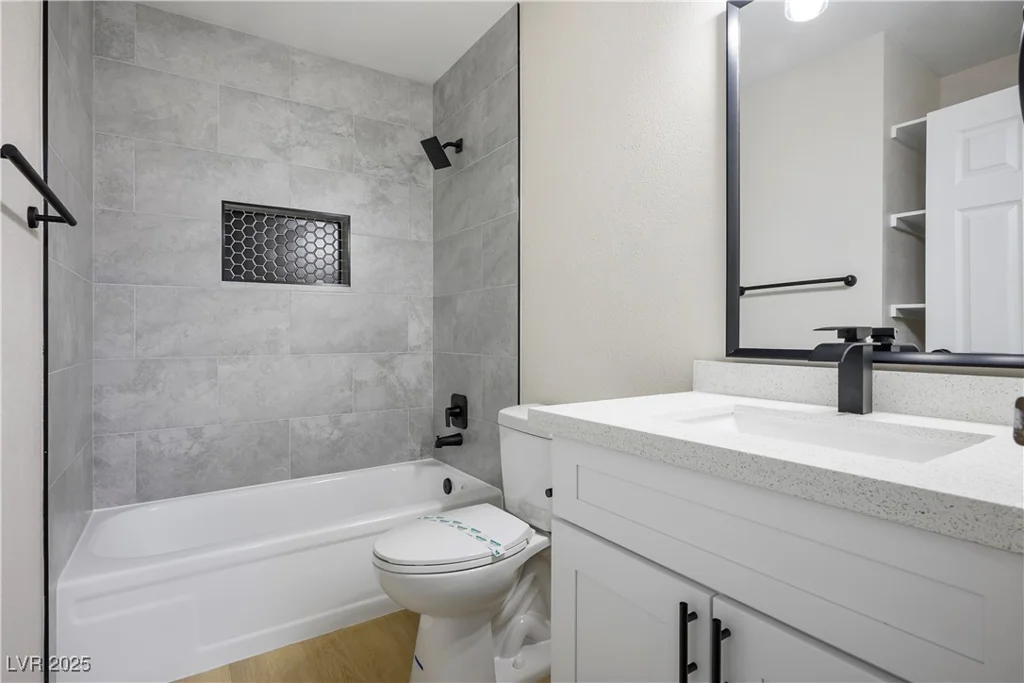 253 Lamb, Las Vegas, NV 89110