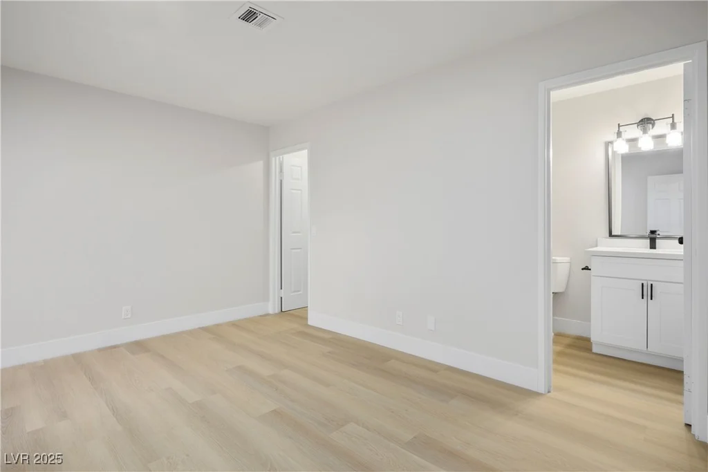 253 Lamb, Las Vegas, NV 89110