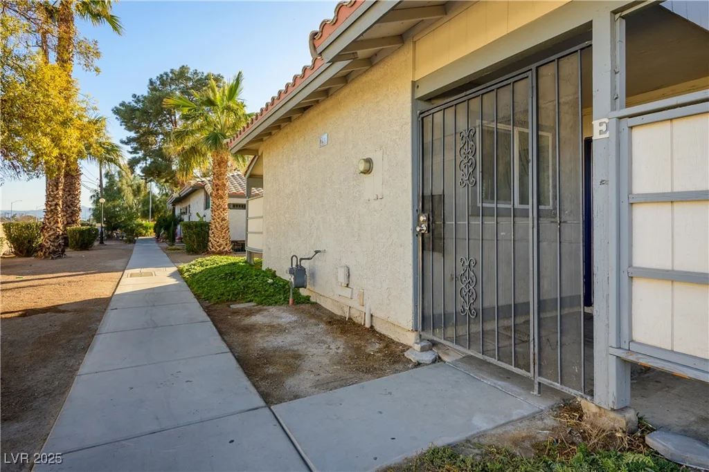 253 Lamb, Las Vegas, NV 89110