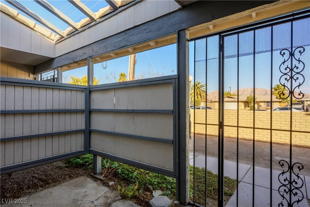 253 Lamb, Las Vegas, NV 89110