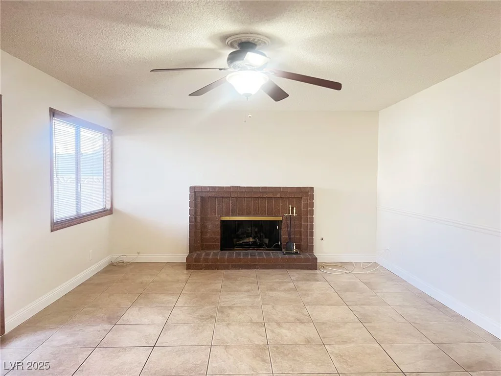 4684 Trevins, Las Vegas, NV 89103