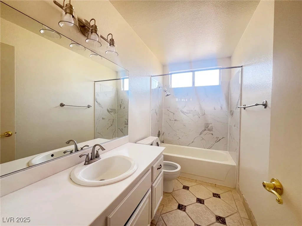 4684 Trevins, Las Vegas, NV 89103
