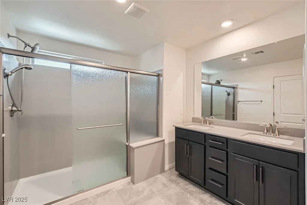 2962 Torreon, Las Vegas, NV 89121