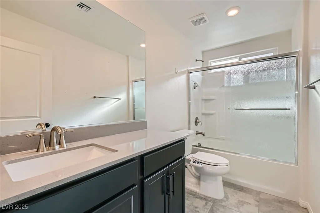 2962 Torreon, Las Vegas, NV 89121