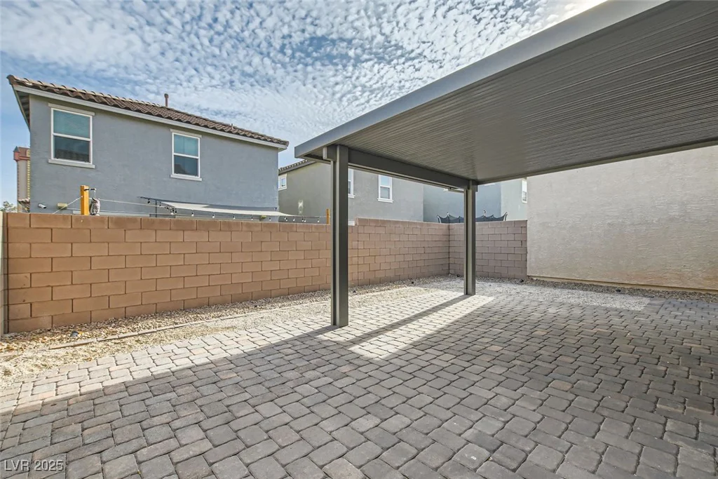2962 Torreon, Las Vegas, NV 89121