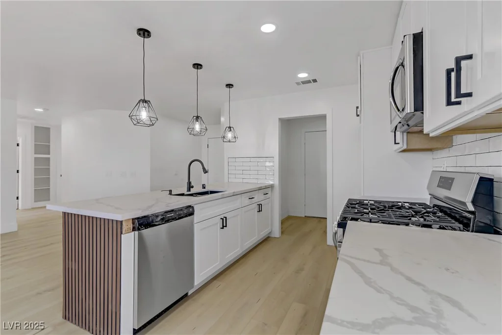 2220 Patriotic, North Las Vegas, NV 89032