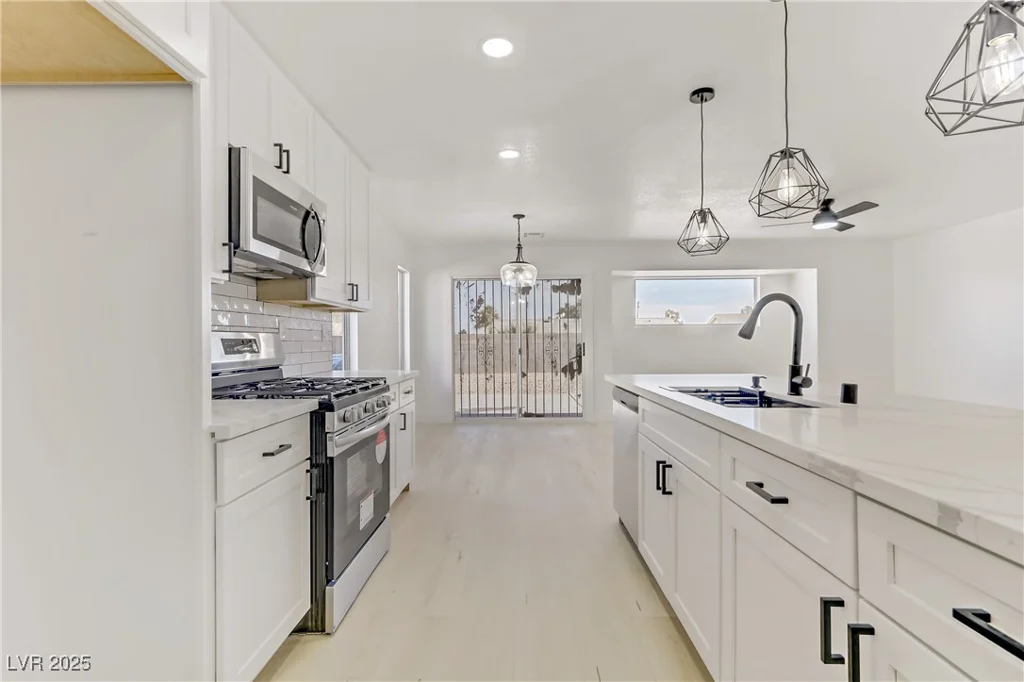 2220 Patriotic, North Las Vegas, NV 89032