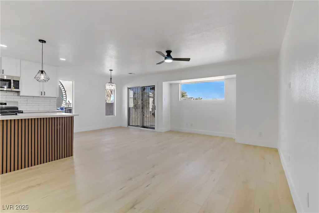 2220 Patriotic, North Las Vegas, NV 89032