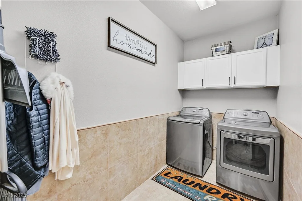 772 La Tosca, Las Vegas, NV 89138