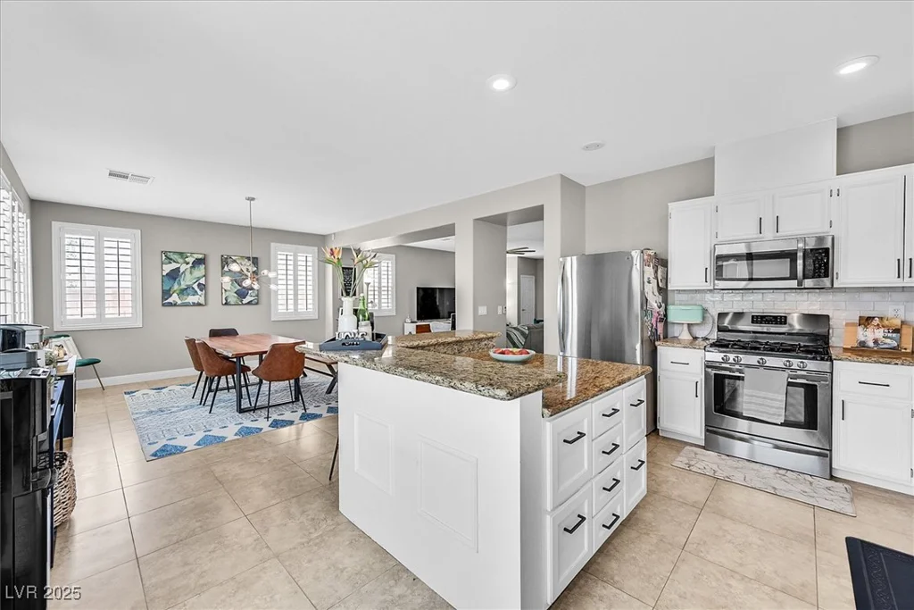 772 La Tosca, Las Vegas, NV 89138