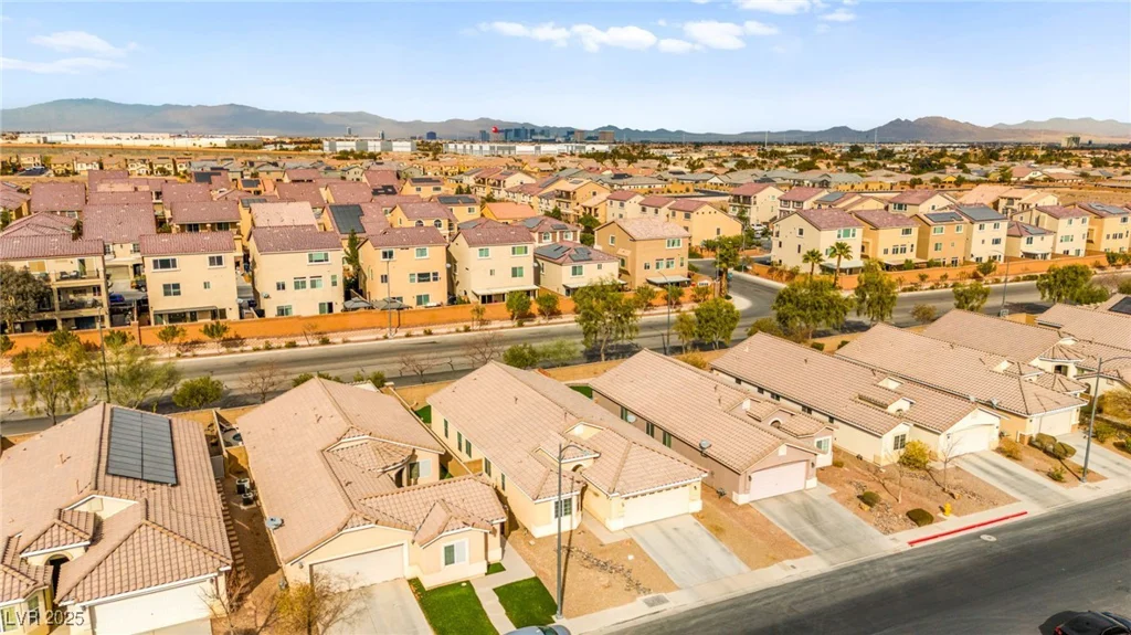 5956 Sierra Medina, Las Vegas, NV 89139
