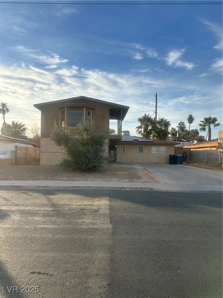 3551 Rio Mayo, Las Vegas, NV 89121