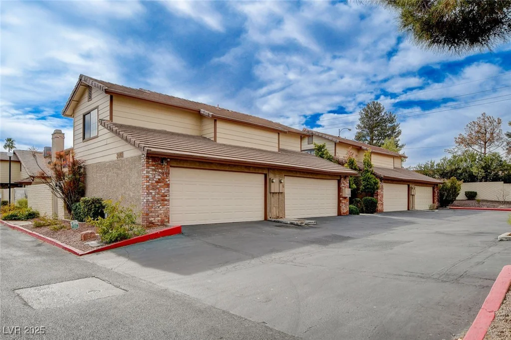 3449 Lorilou, Las Vegas, NV 89121