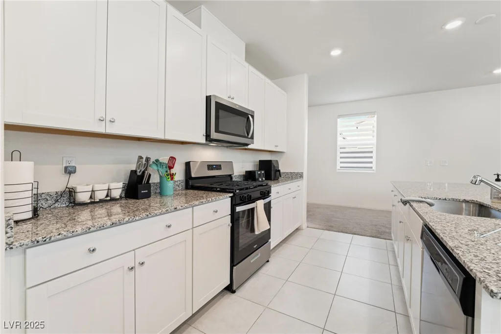 7281 Saxby, Las Vegas, NV 89113