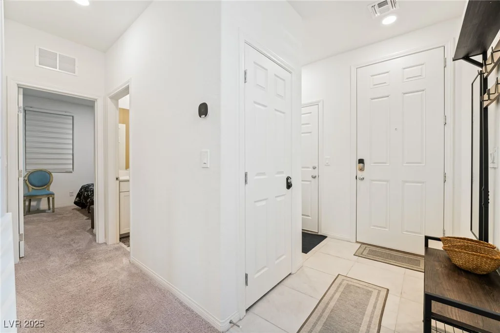 7281 Saxby, Las Vegas, NV 89113