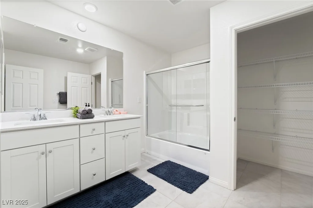 7281 Saxby, Las Vegas, NV 89113