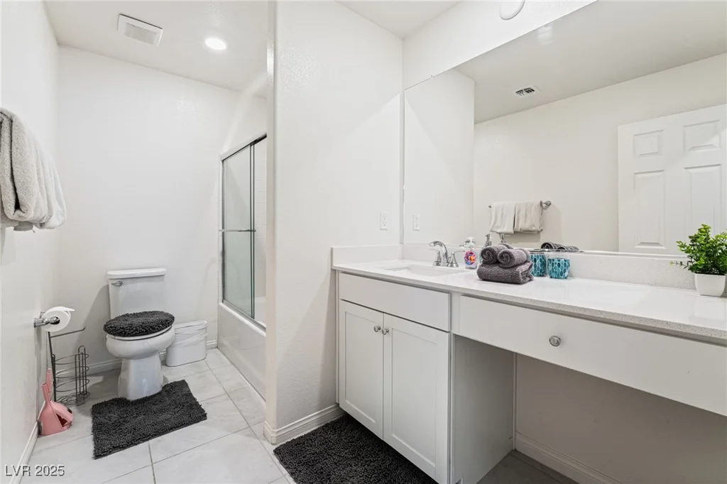 7281 Saxby, Las Vegas, NV 89113