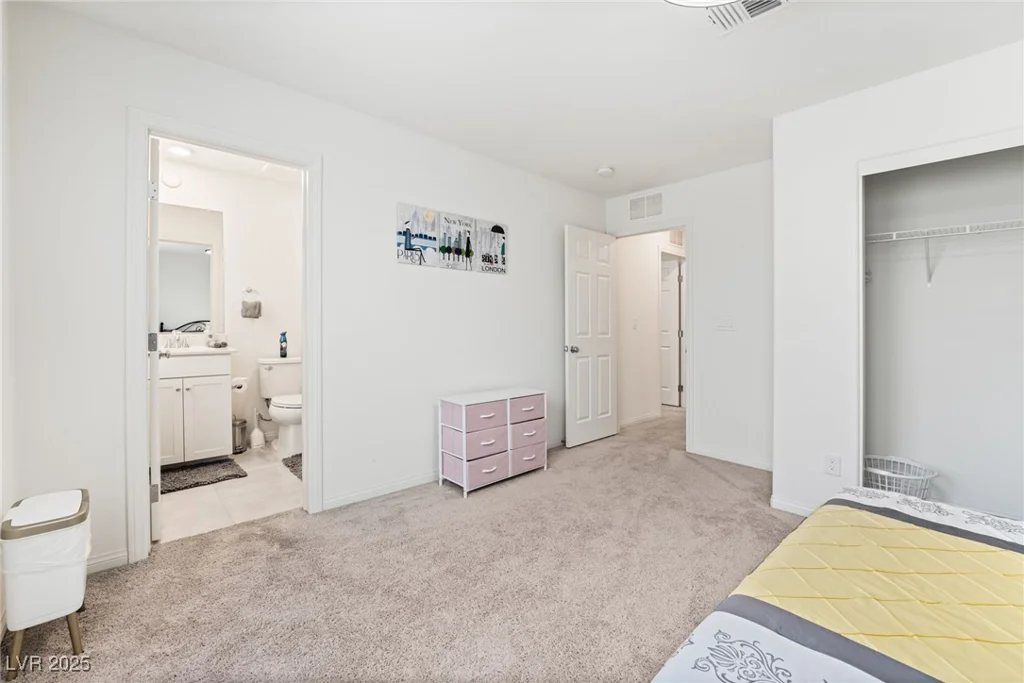 7281 Saxby, Las Vegas, NV 89113