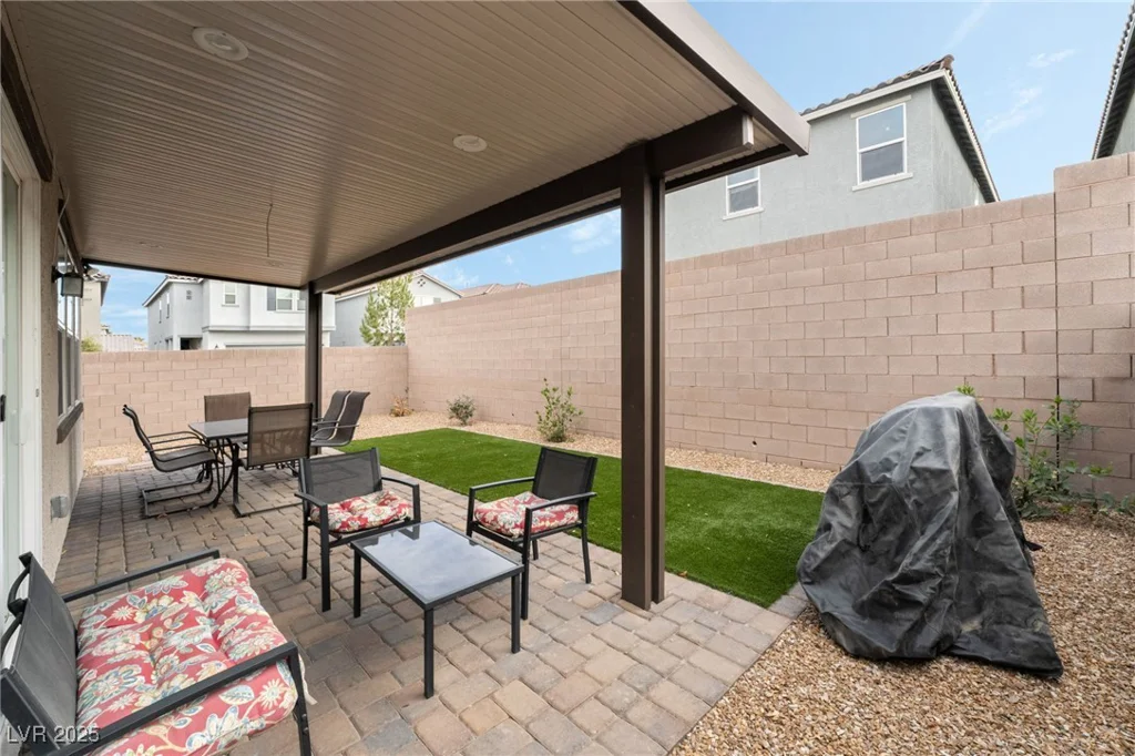 7281 Saxby, Las Vegas, NV 89113