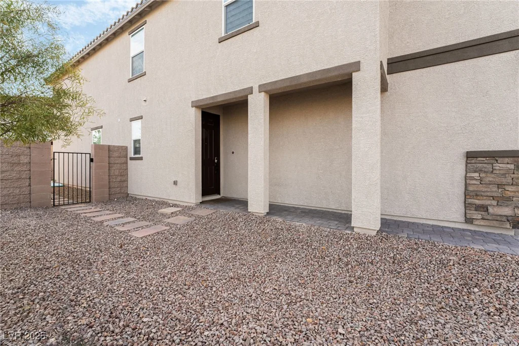 7281 Saxby, Las Vegas, NV 89113