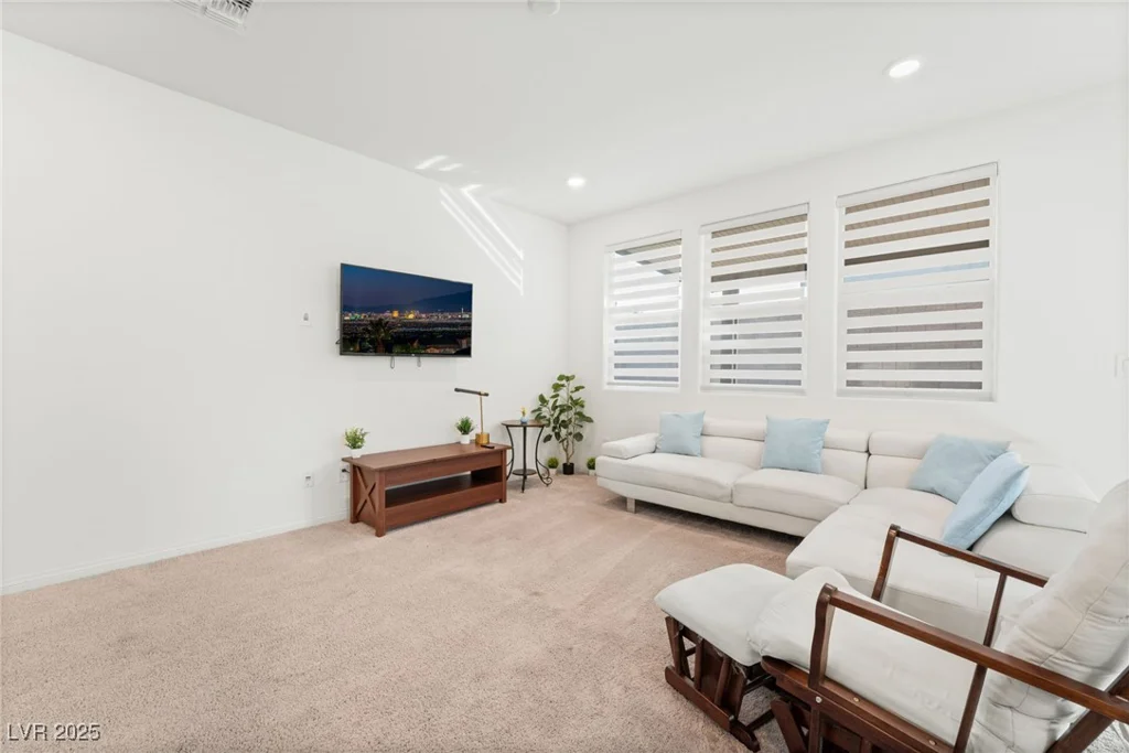 7281 Saxby, Las Vegas, NV 89113