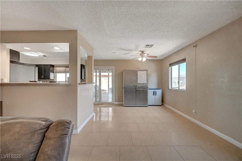 3910 Geist, Las Vegas, NV 89115