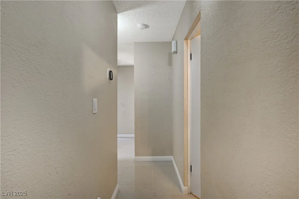 3910 Geist, Las Vegas, NV 89115