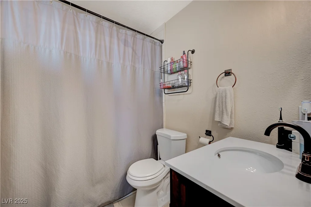 3910 Geist, Las Vegas, NV 89115