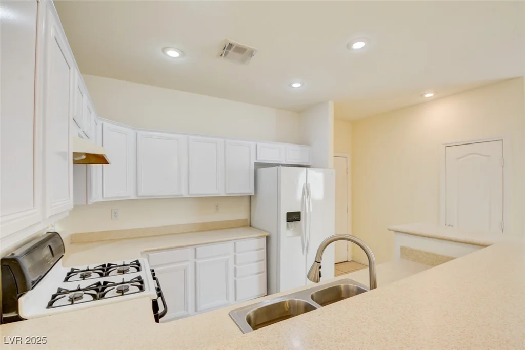 8557 Nature Scene, Las Vegas, NV 89139