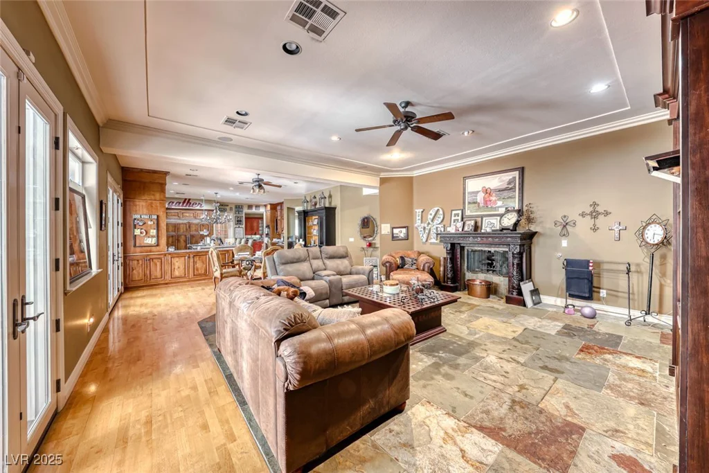 2049 Troon, Henderson, NV 89074