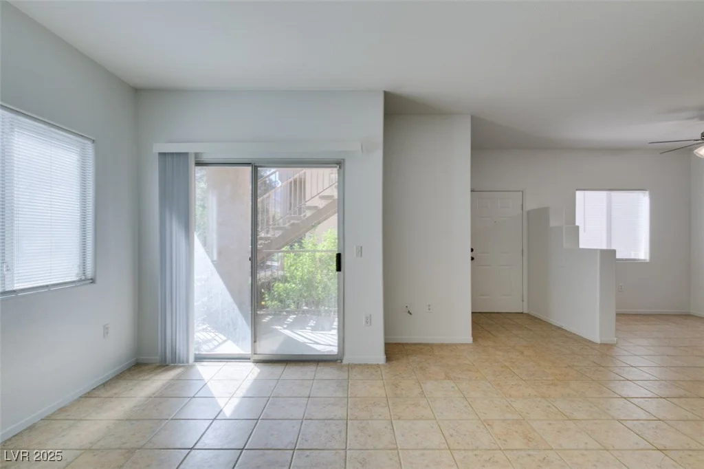 2110 Los Feliz, Las Vegas, NV 89156
