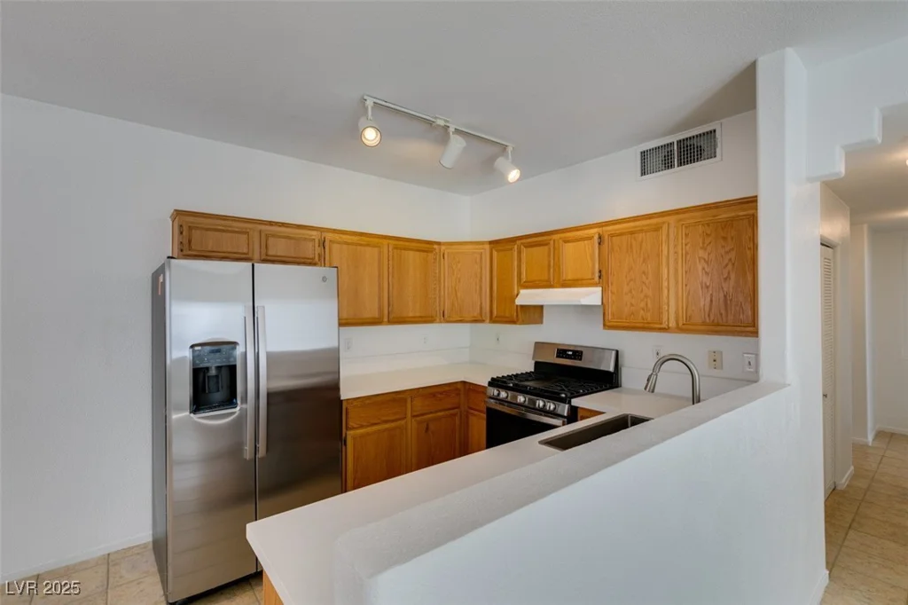 2110 Los Feliz, Las Vegas, NV 89156