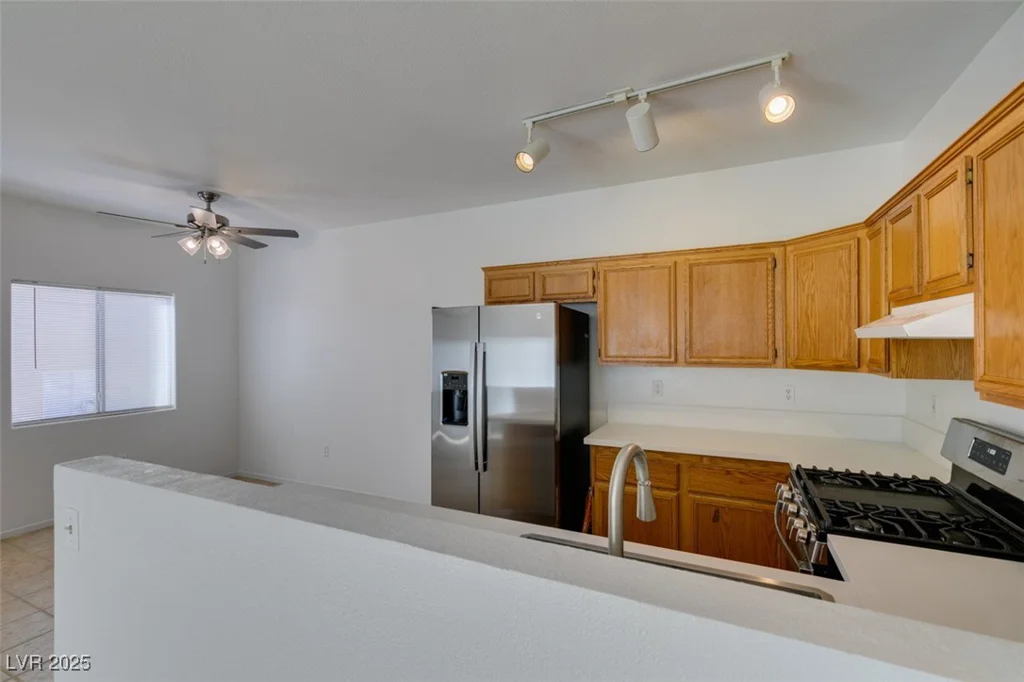 2110 Los Feliz, Las Vegas, NV 89156