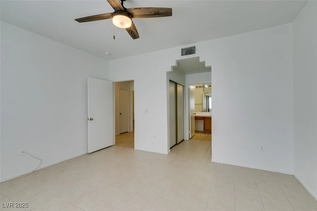 2110 Los Feliz, Las Vegas, NV 89156