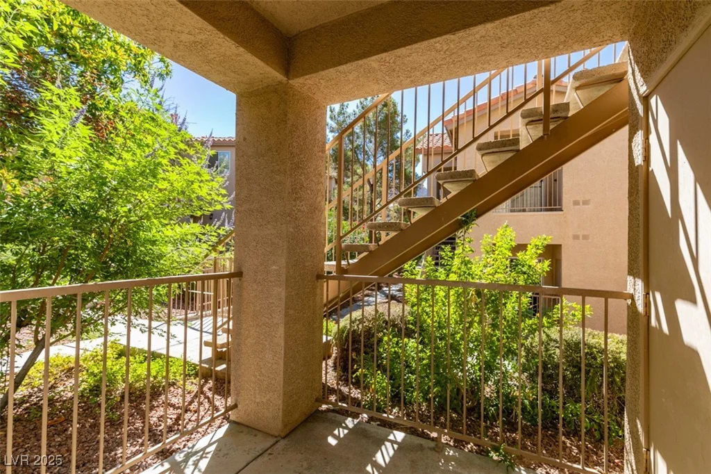 2110 Los Feliz, Las Vegas, NV 89156
