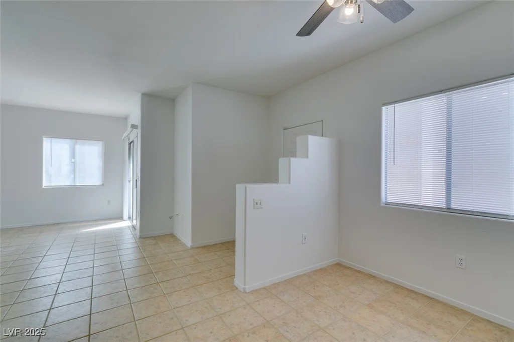 2110 Los Feliz, Las Vegas, NV 89156