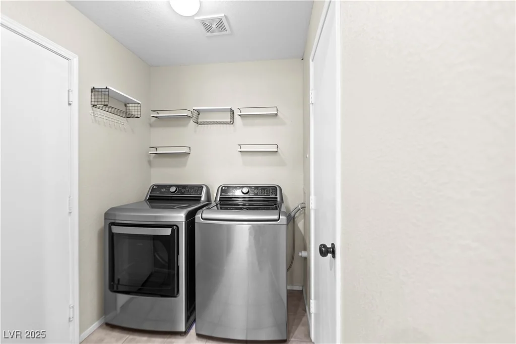 3883 Starfield, Las Vegas, NV 89147