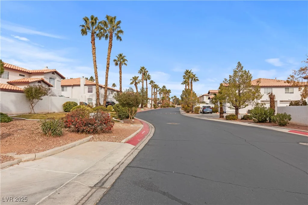 3883 Starfield, Las Vegas, NV 89147
