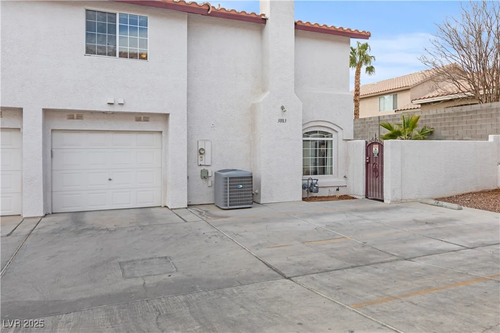 3883 Starfield, Las Vegas, NV 89147