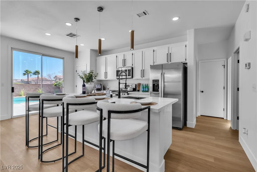 3596 April Springs, Las Vegas, NV 89147