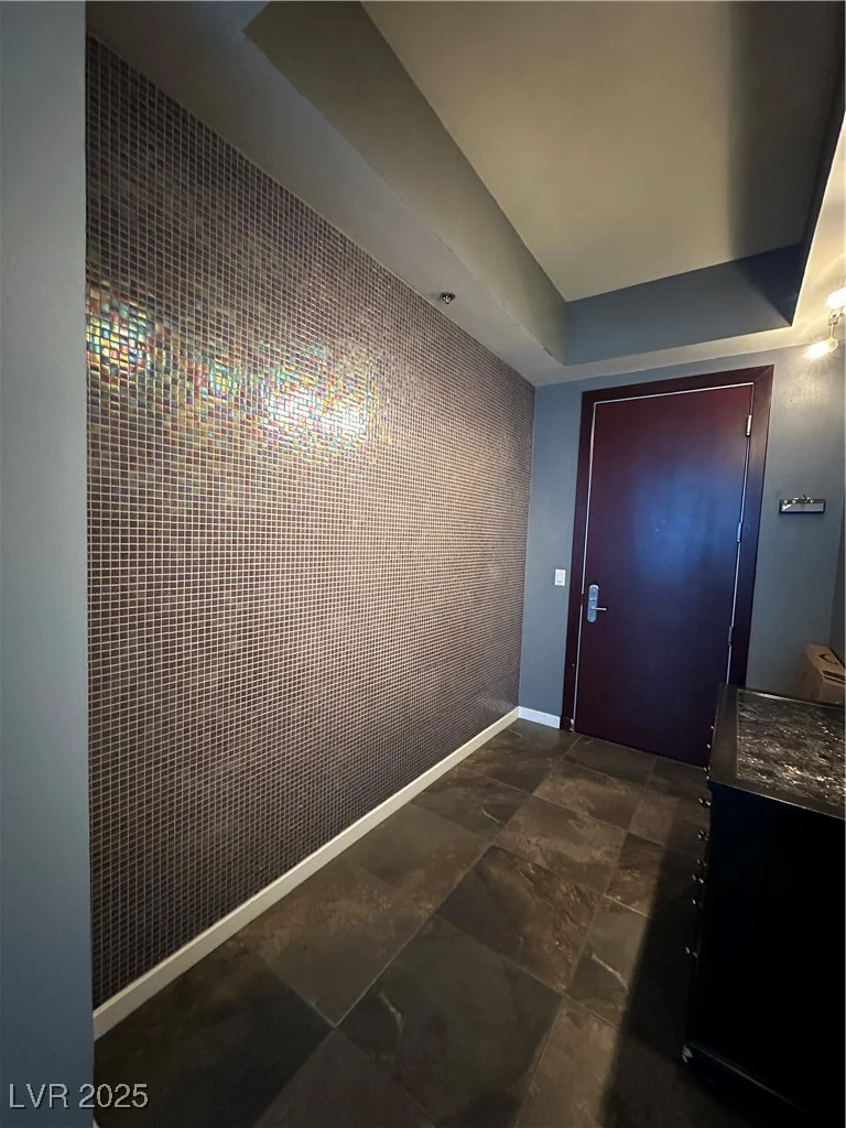 4575 Dean Martin, Las Vegas, NV 89103