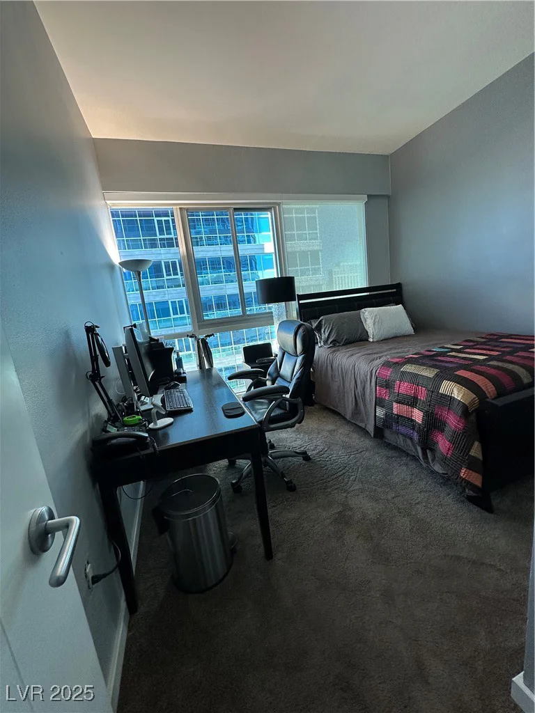 4575 Dean Martin, Las Vegas, NV 89103
