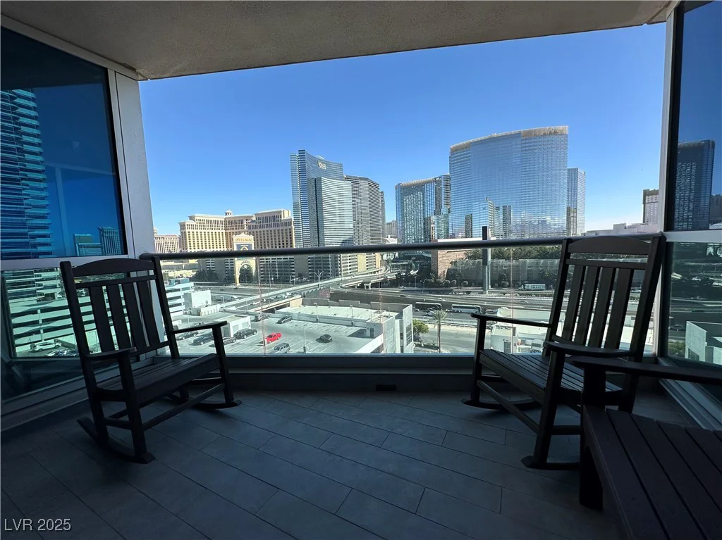 4575 Dean Martin, Las Vegas, NV 89103